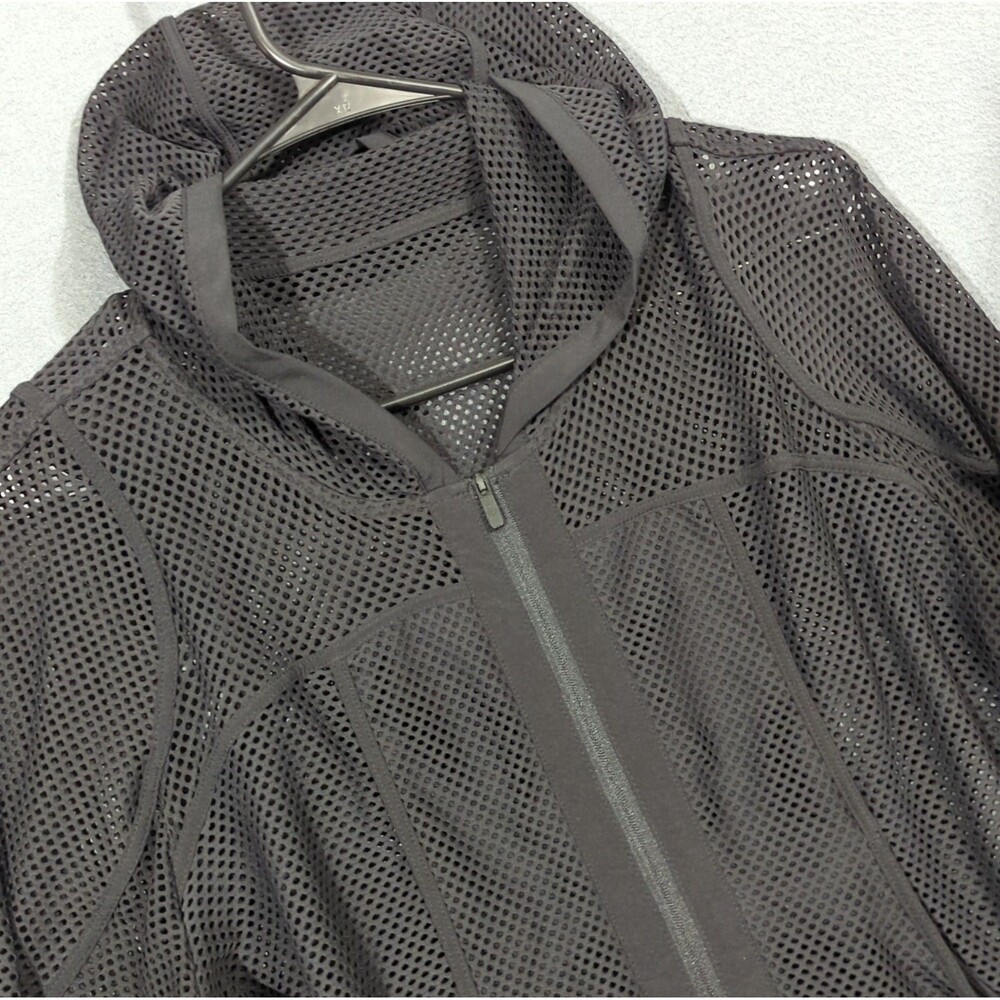 Lululemon Relaxed Fit Mesh Jacket Women's 6 Black Athletic Gym Casual Lounge